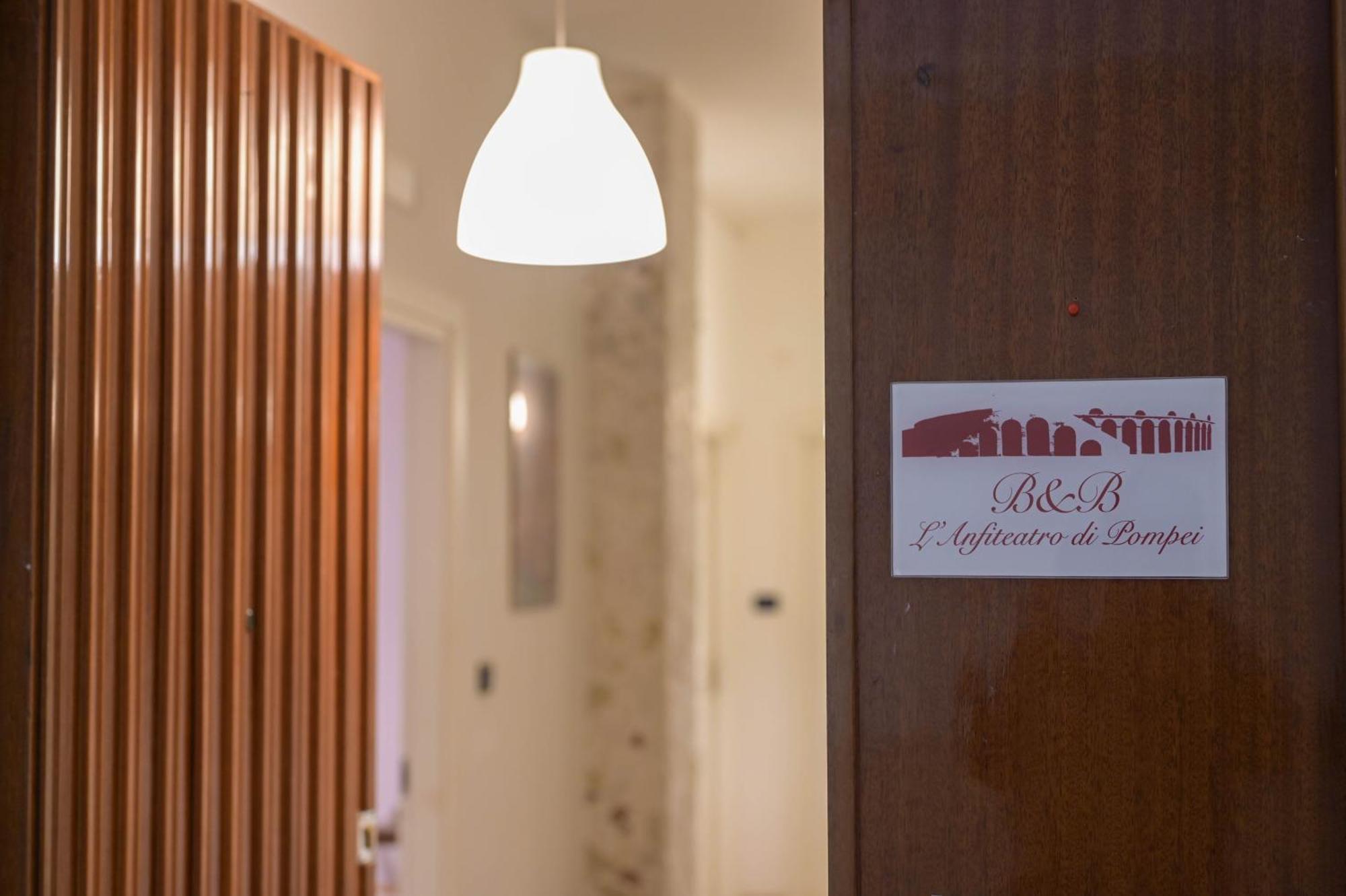 L'Anfiteatro Di Pompei B&B المظهر الخارجي الصورة